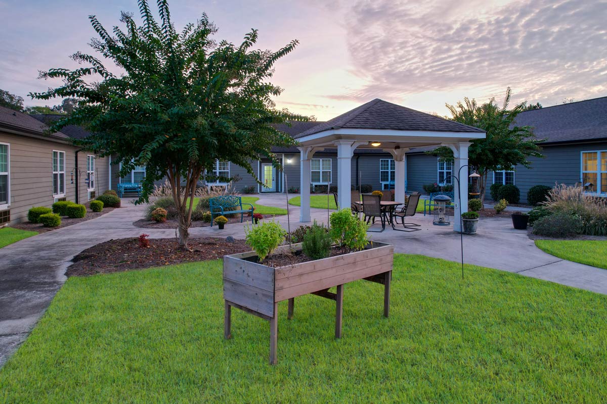 Orchard Ridge courtyard at sunset